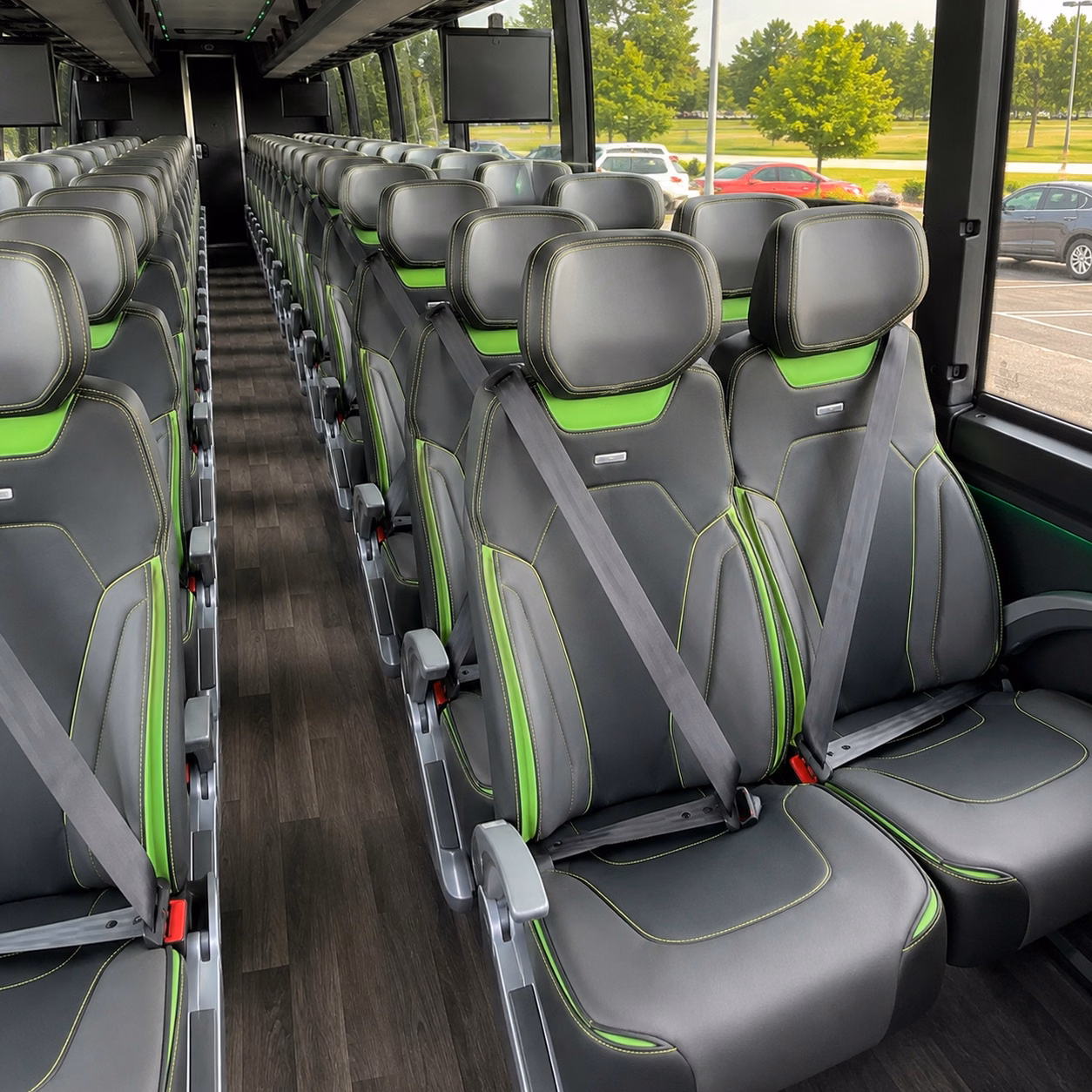 long distance and overnight oakland field trip charter bus rentals for college campus tours and competitive events