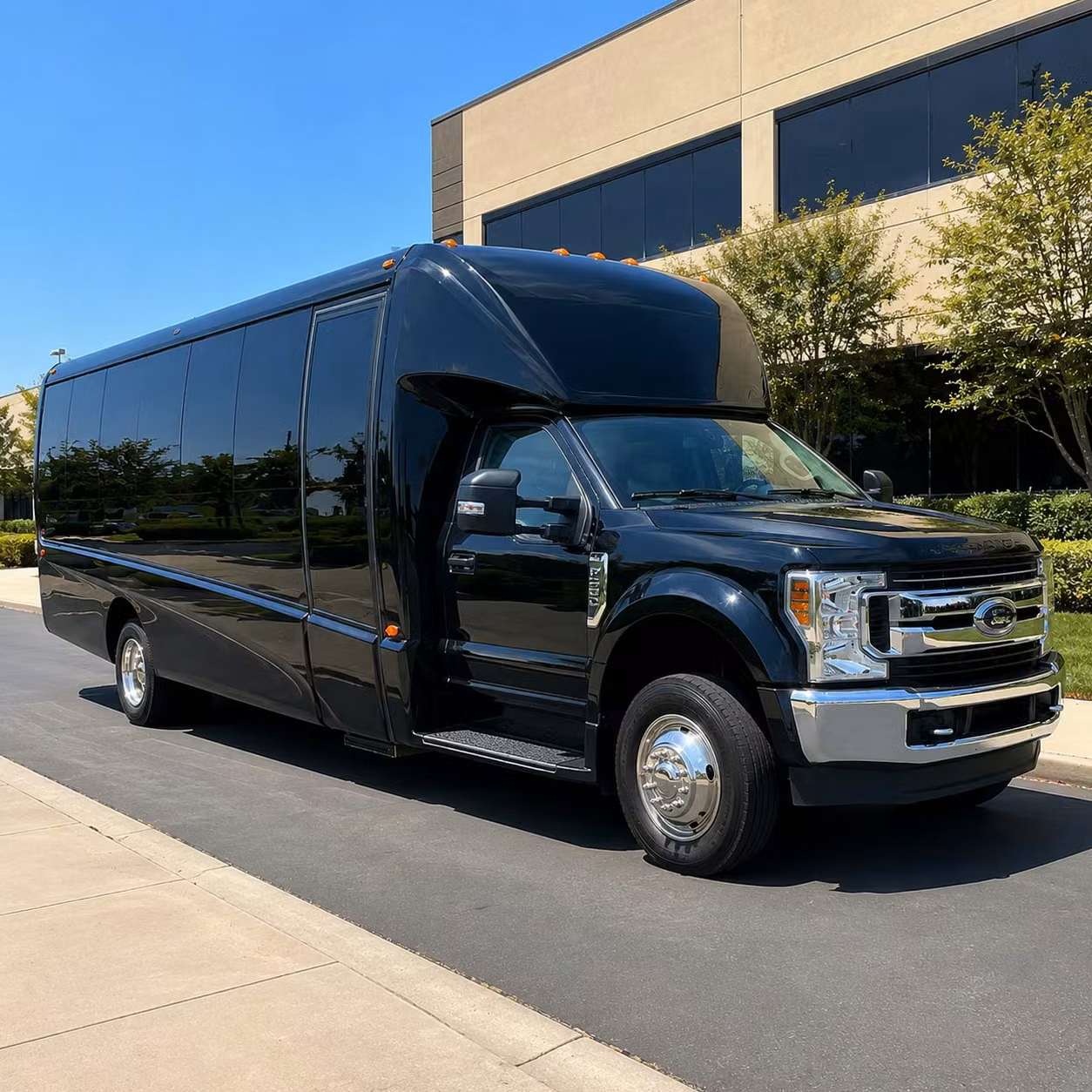 oakland 20 passenger minibus rental