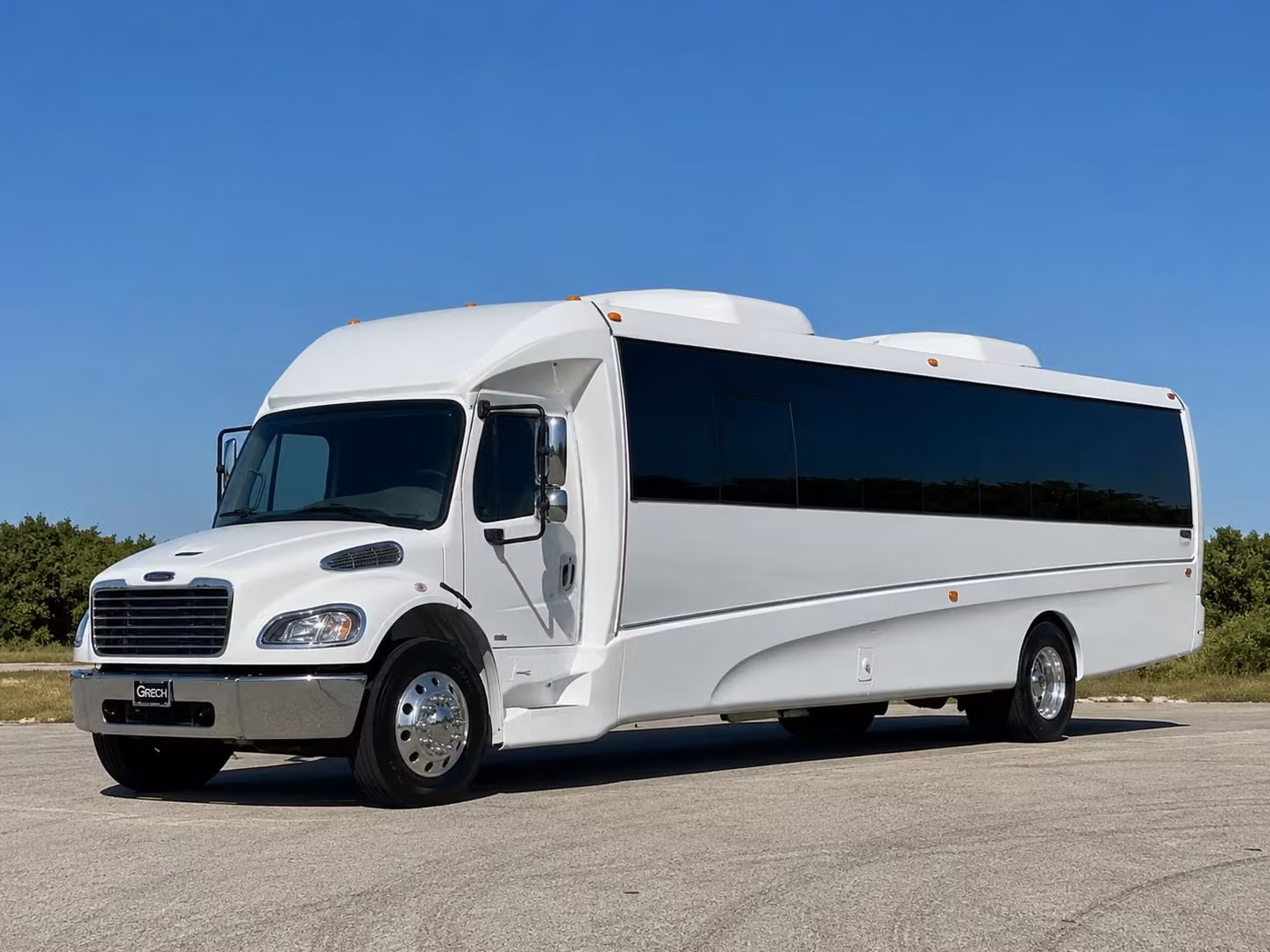 oakland arena tailgate and pre show party bus rentals